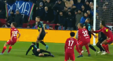 意甲半场：贝里沙造险斯图利奇失良机，克雷莫纳暂0-0莱切