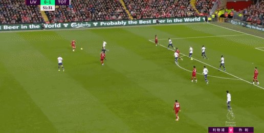 米体：联赛14轮不胜，佛罗伦萨多名球员及其家人遭死亡威胁