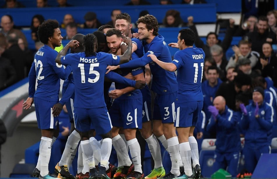 TA：利物浦的埃利奥特需要做出改变，德甲或许是完美之选