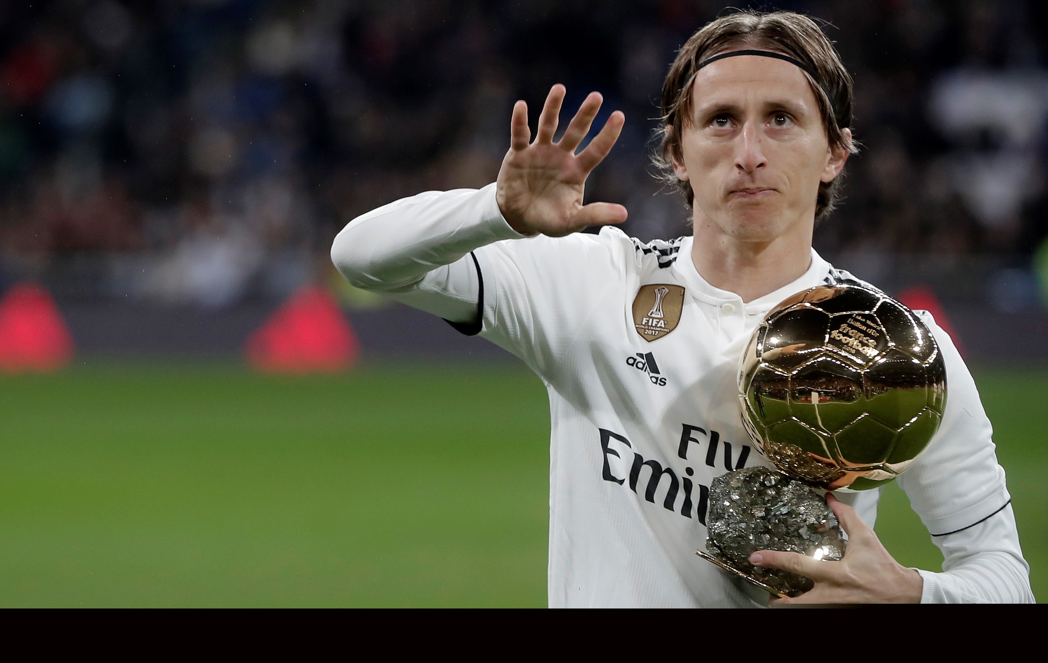 毫无竞争力，阿贾克斯本赛季欧冠5战全败仅进1球净负15球垫底