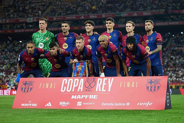 克拉克斯顿赛季第2次三双，本赛季唯二多次拿下三双的中锋