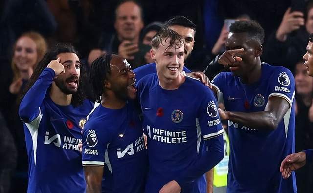 科林斯：我对保罗只有爱和尊重，但他不在这后确实安静了很多