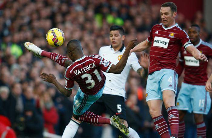 体图：多特只打算与布兰特续约1年，若球员降薪将提供2年合同